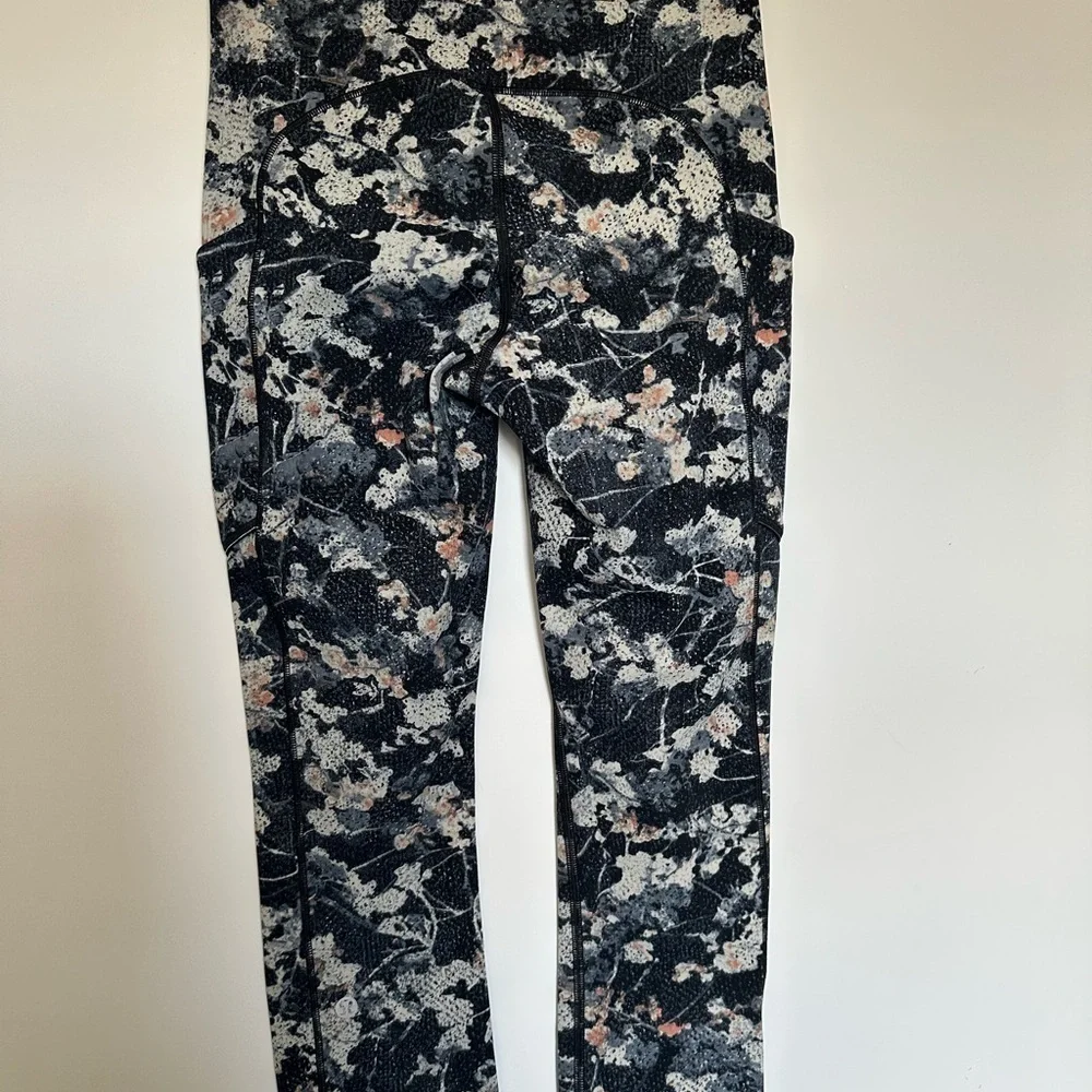 Lululemon Athletica Abstract Print Leggings